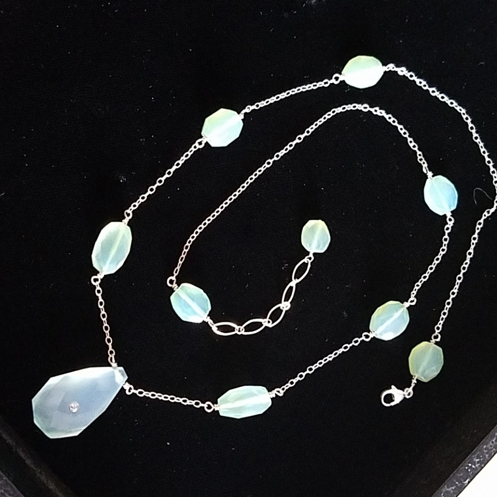 Chalcedony and sterling silver necklace